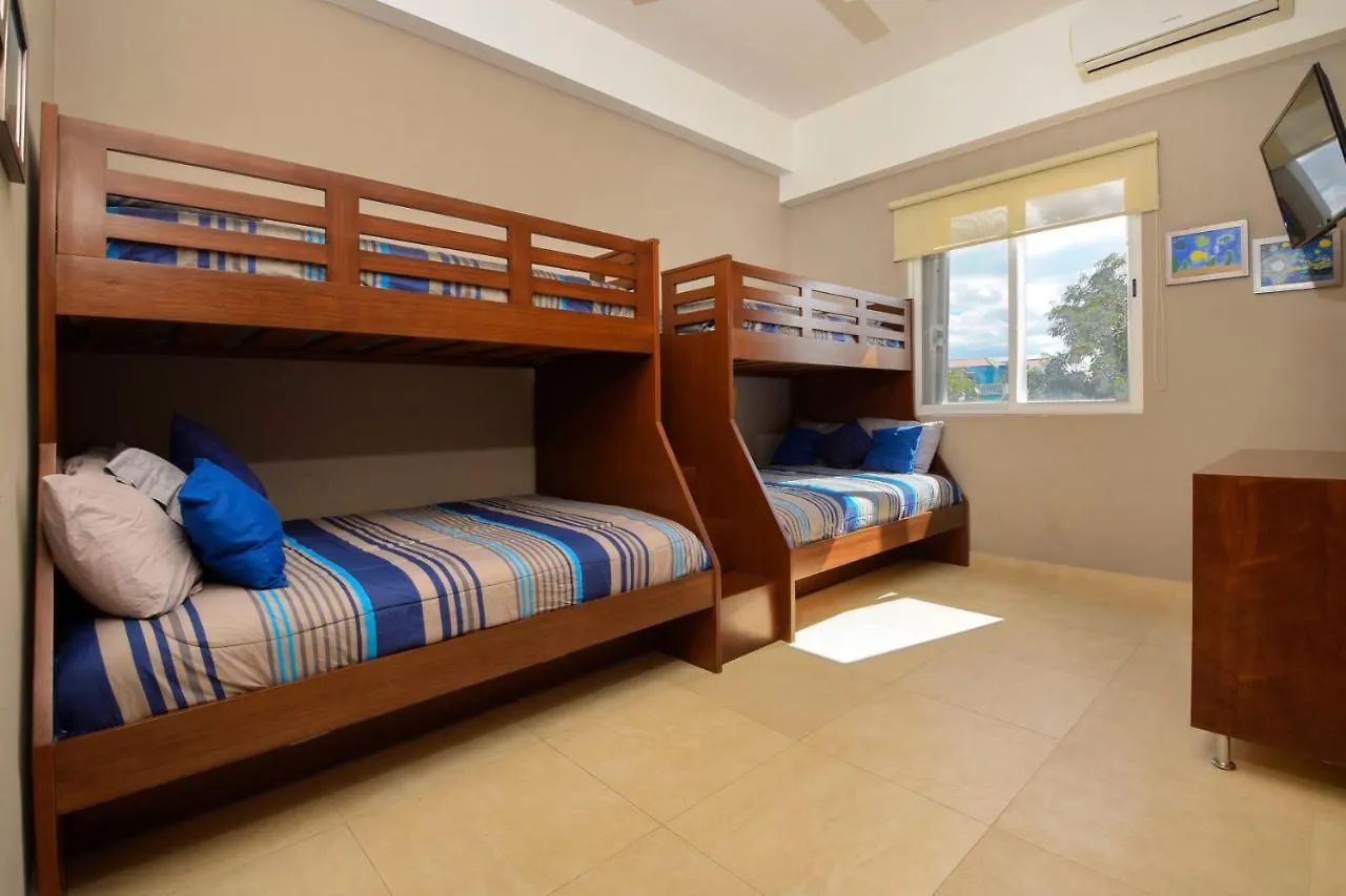 Deck 12 Unit 202 With Stunning Ocean Views Czd202 0*, Cozumel