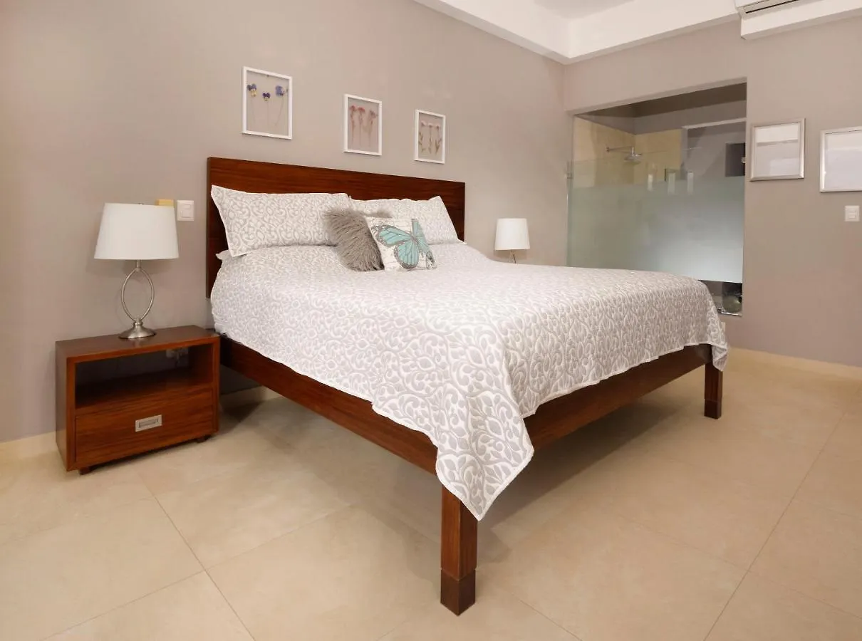Holiday home Deck 12 Unit 202 With Stunning Ocean Views Czd202